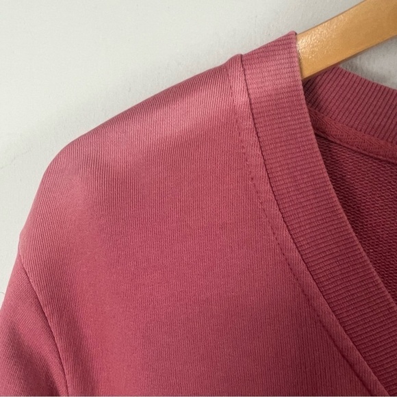 NEW Anthropologie‎ T.La Burgundy Pink Ruffle V-Neck Sweatshirt Size Small - Picture 3 of 9